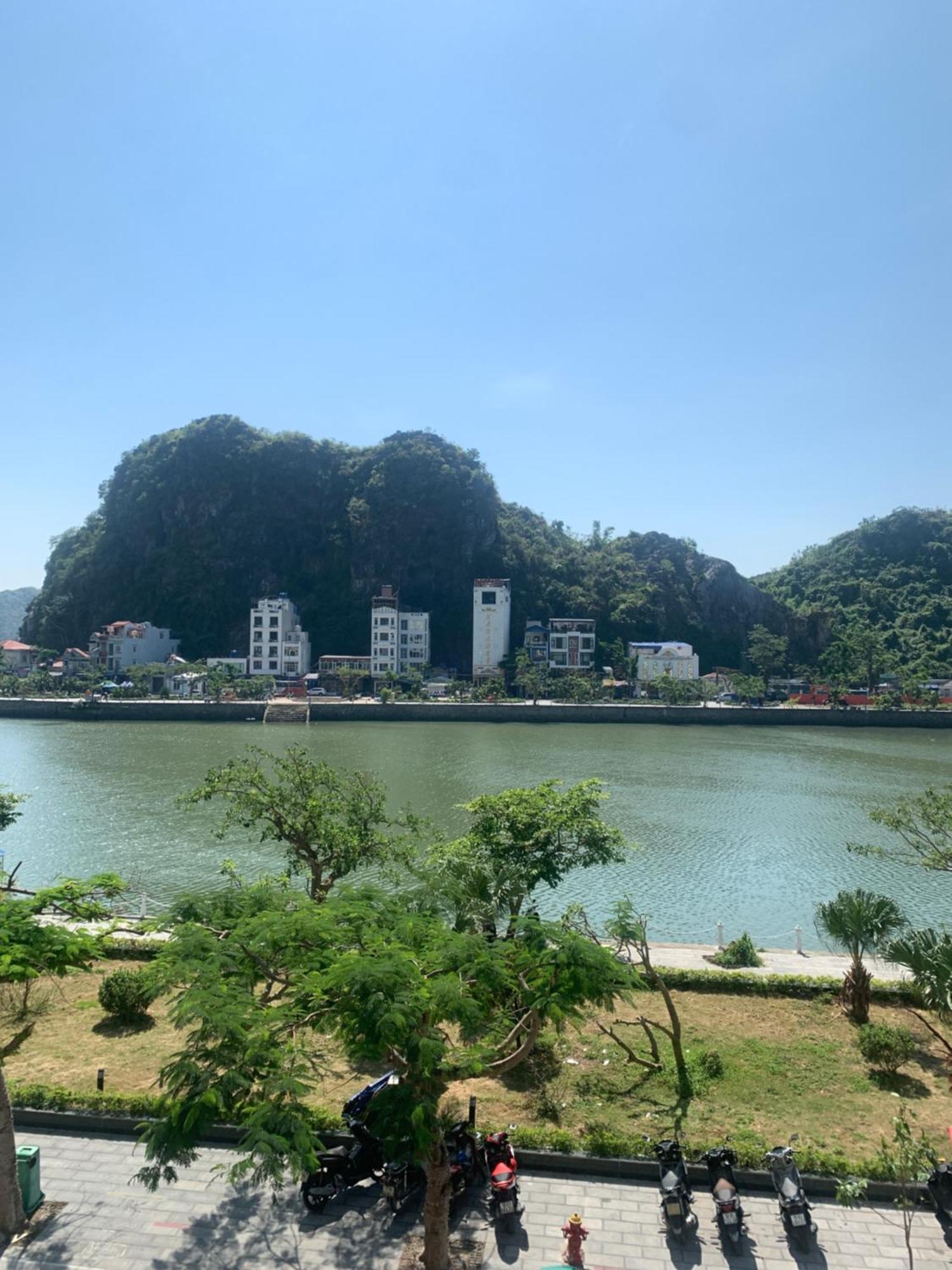 Sea Balcony Hotel Dong Khe Sau Eksteriør bilde